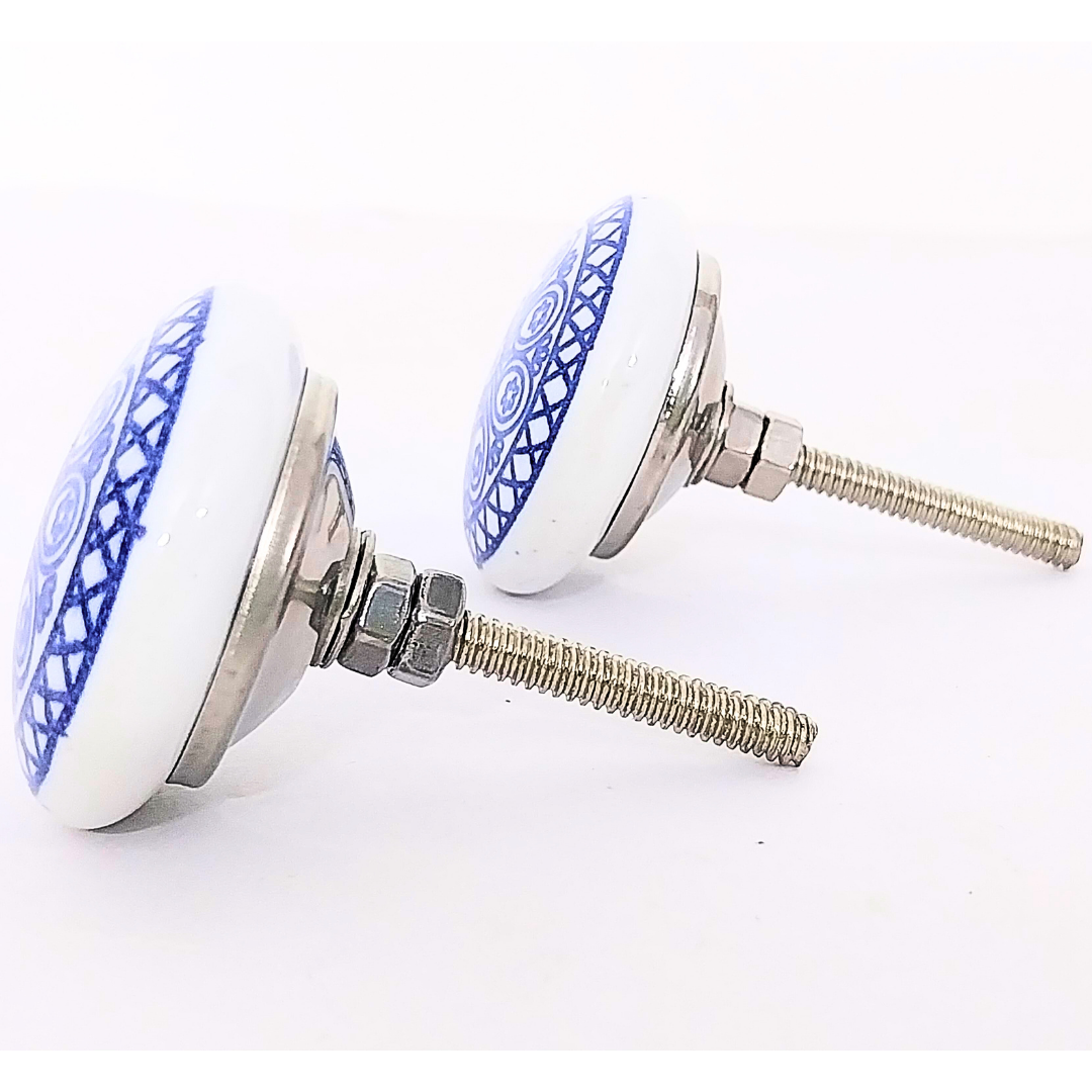 Ceramic Drawer Knobs with Blue and White Floral Pattern, Set of 6, Vintage Style Cabinet Pulls with Metal Hardware
