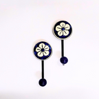 Decorative Ceramic Curtain Rod Hooks with Floral Design – Navy Blue & White, Set of 2, Elegant Wall Hooks for Drapes or Curtains