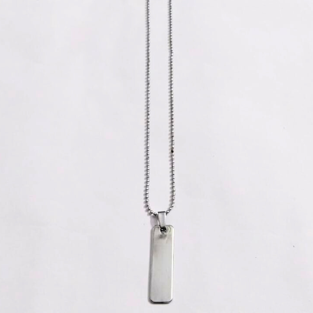 Men’s Silver Rectangular Pendant Necklace | Stylish Minimalist Chain Jewelry | Unisex Fashion Accessory