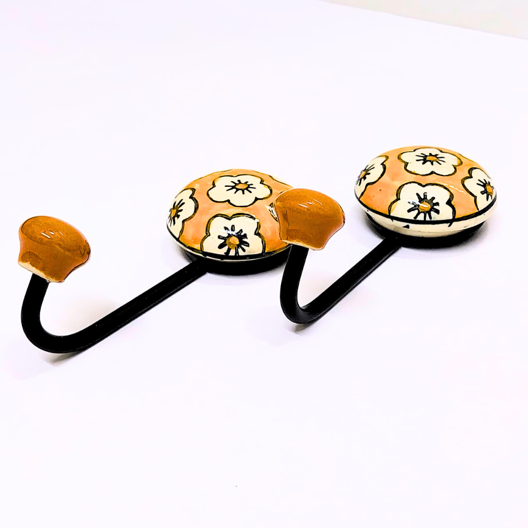 Decorative Ceramic Wall Hooks with Floral Pattern | Orange and White | Set of 2 Handcrafted Metal & Ceramic Wall Hangers for Keys, Coats, Towels & Home Décor (Color May Vary)
