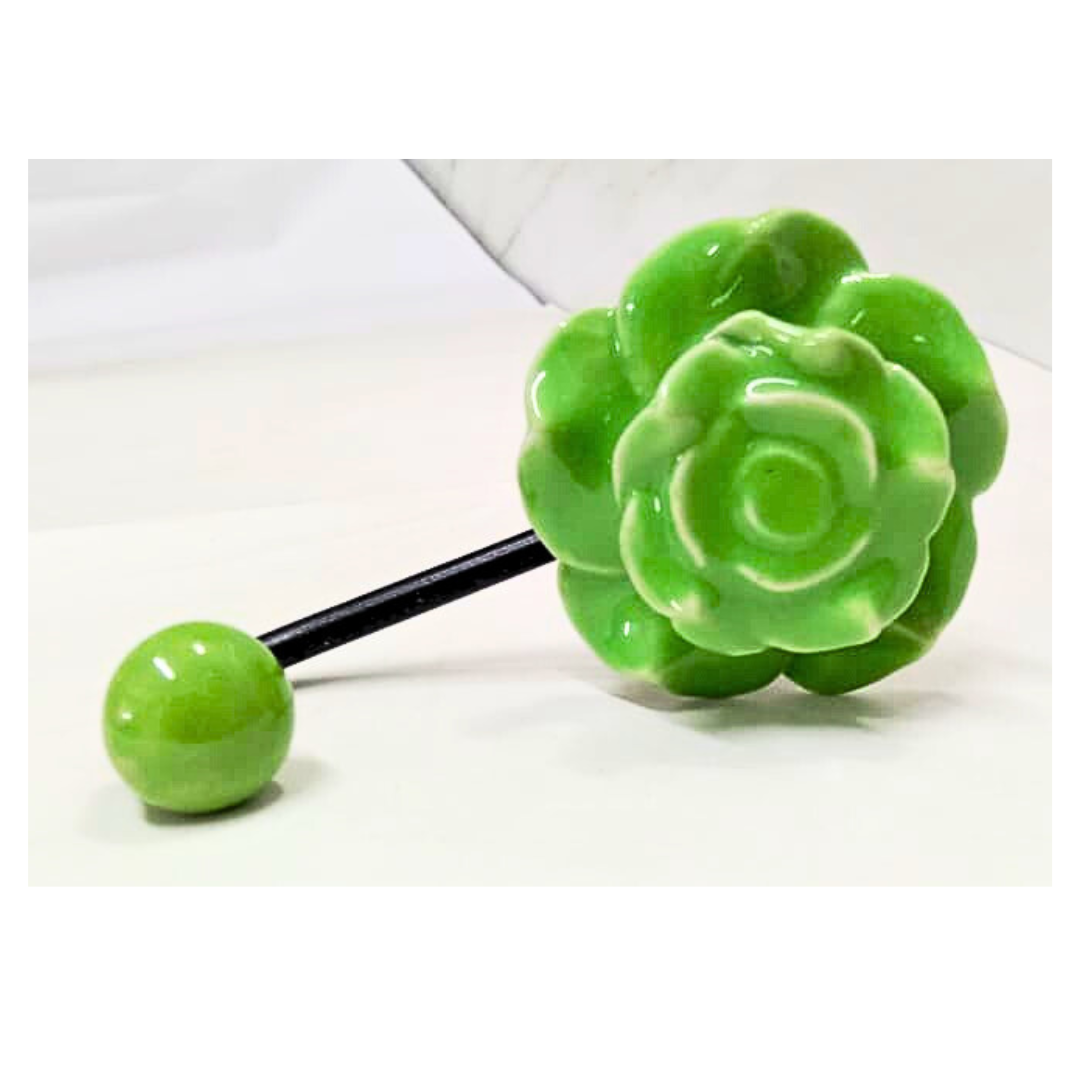 Decorative Green Rose Shaped Hanger | Vintage Style Sturdy Hook for Keys, Towels, Clothes, Coats & Bags | Home, Office & Bedroom Wall Décor