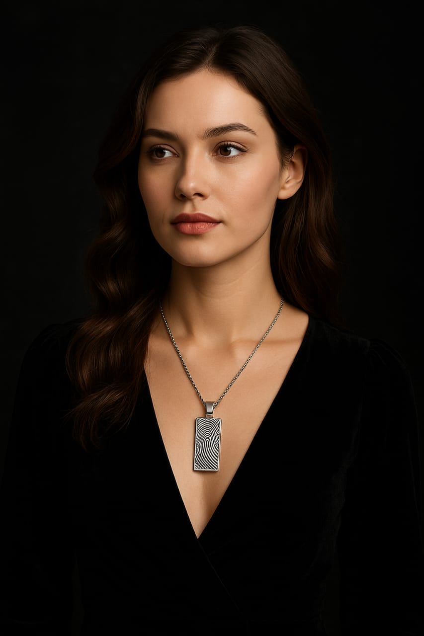 Premium Fingerprint Pendant Necklace – Personalized Sterling Silver Jewelry with Luxury Studio Look