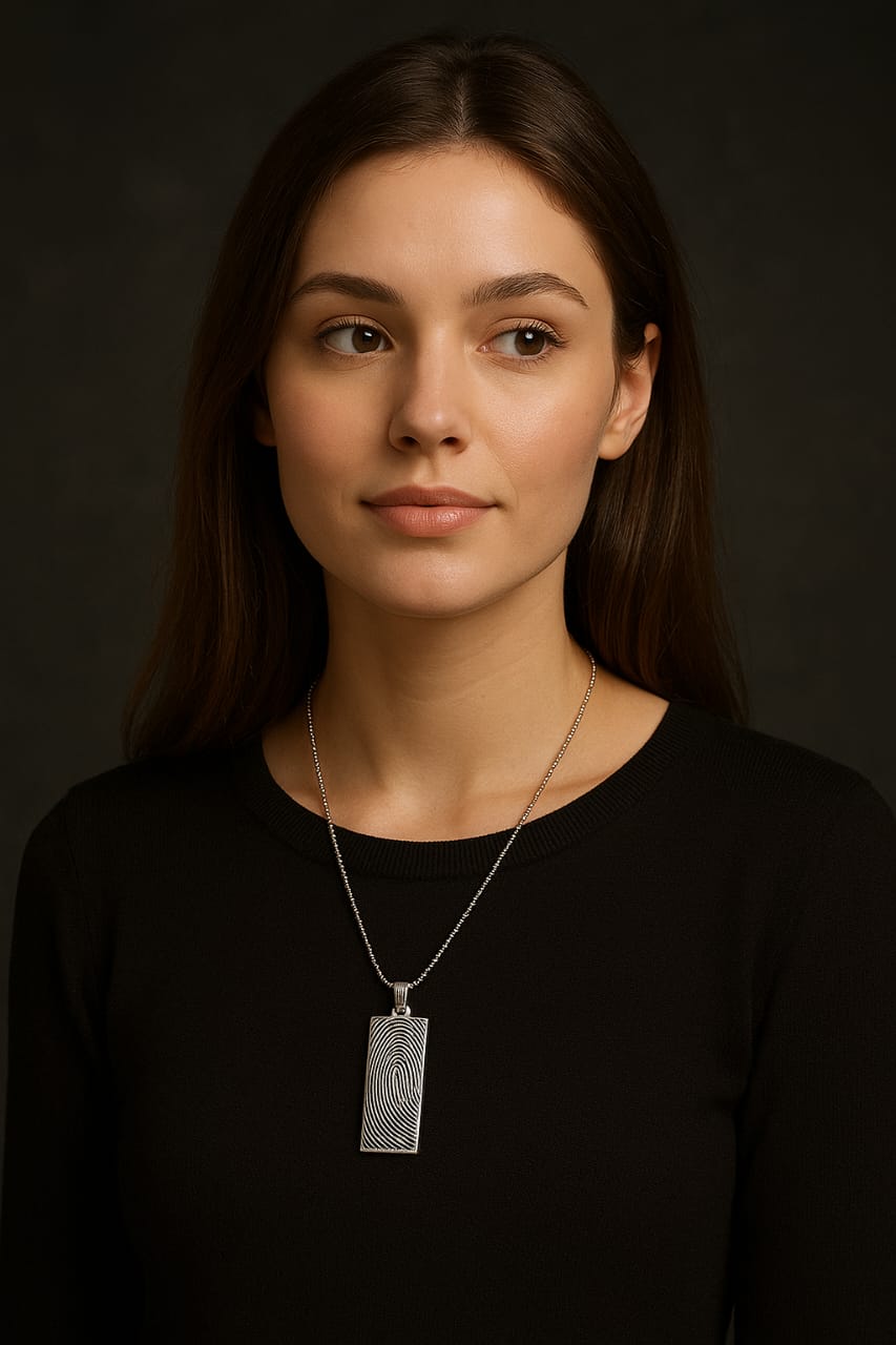 Premium Fingerprint Pendant Necklace – Personalized Sterling Silver Jewelry with Luxury Studio Look
