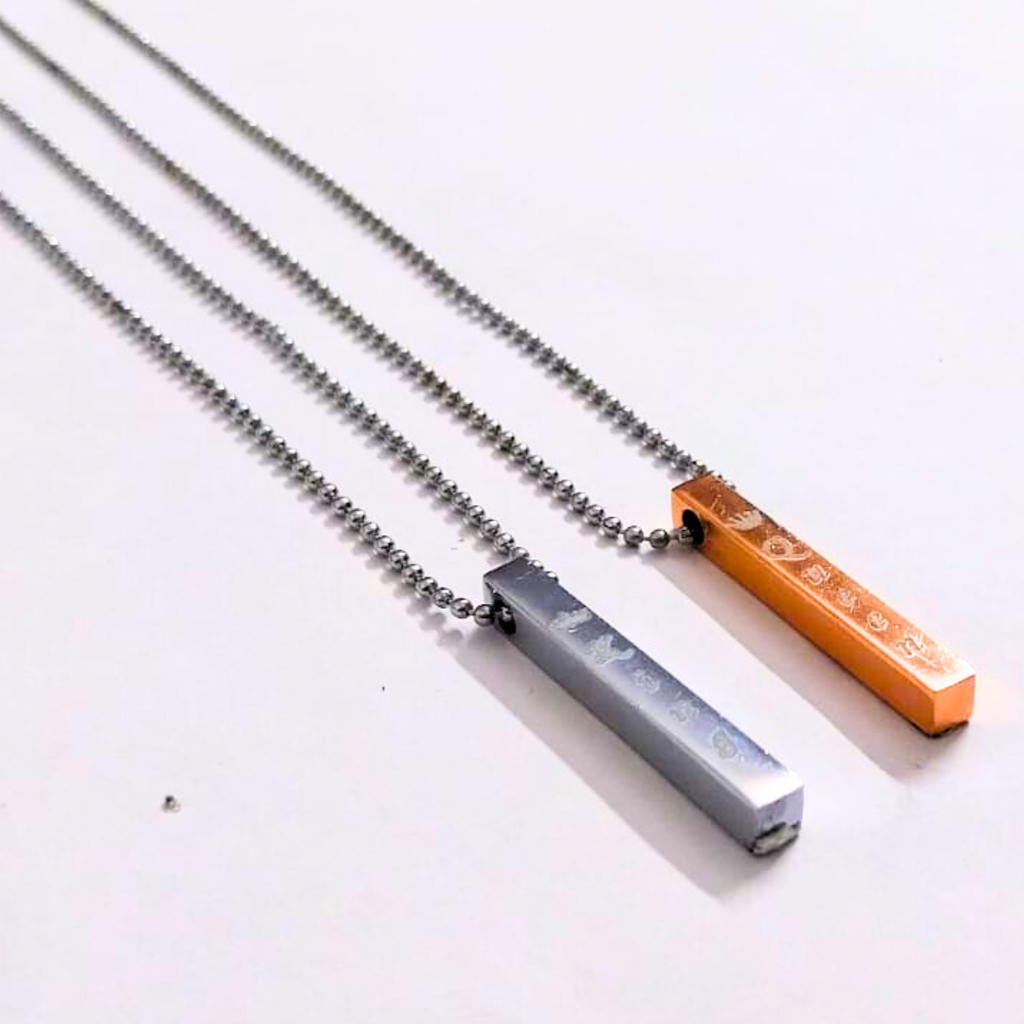 King & Queen Couple Pendant